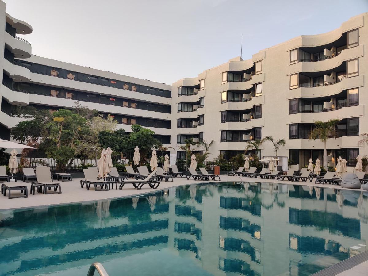 Luxury Apartment With Pool View Адехе Экстерьер фото